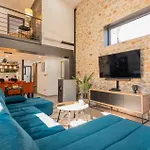 Vakantiehuis Luxurious Home In Biorine *