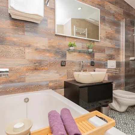 2 Bedroom In 度假居 *