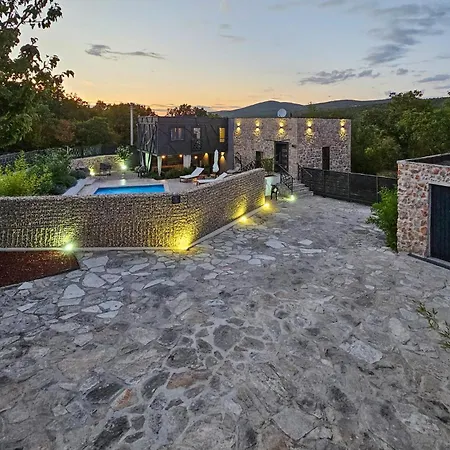Luxurious In